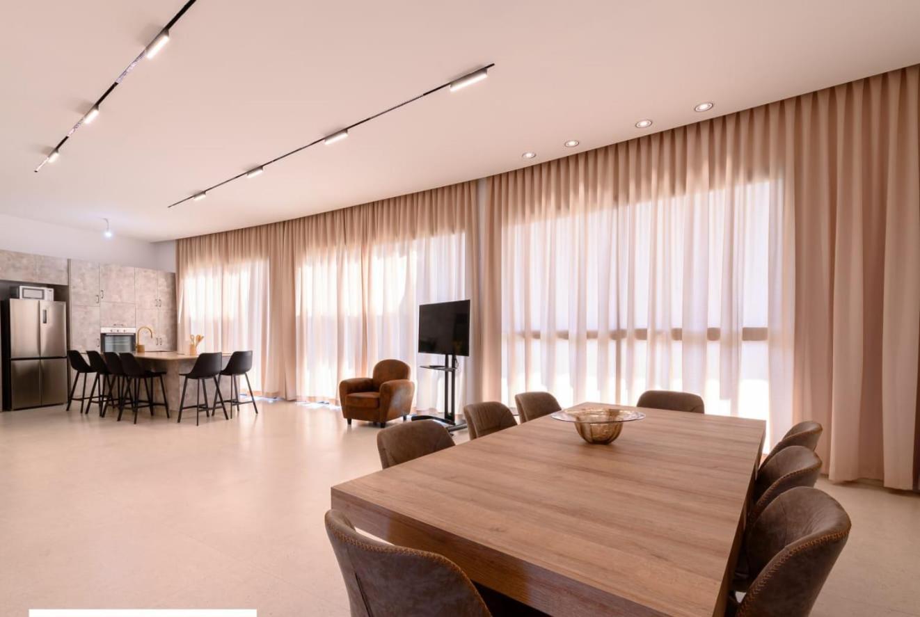 Top-Class Luxury Villa Bsamim With Full Sea View Heated Pool !!!! Eilat Bagian luar foto